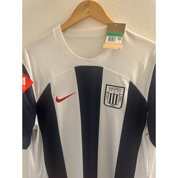 NWT Nike Alianza Lima 2023 Official Team Shirt/Jersey Men’s XL - Picture 9 of 13